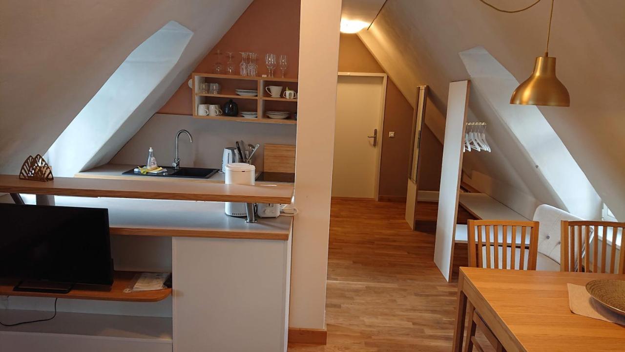 "Goethezimmer" - Auf Dem Dach Der Notenbank ไวมาร์ ภายนอก รูปภาพ